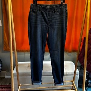 Judy blue slim fit pull on jeans
